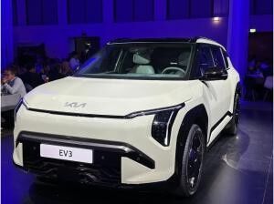 Kia EV3 81,4 kWh FWD Air *Wärmepumpe*Sitzheizung*