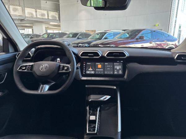 MG ZS 1.5 Hybrid+ Standard