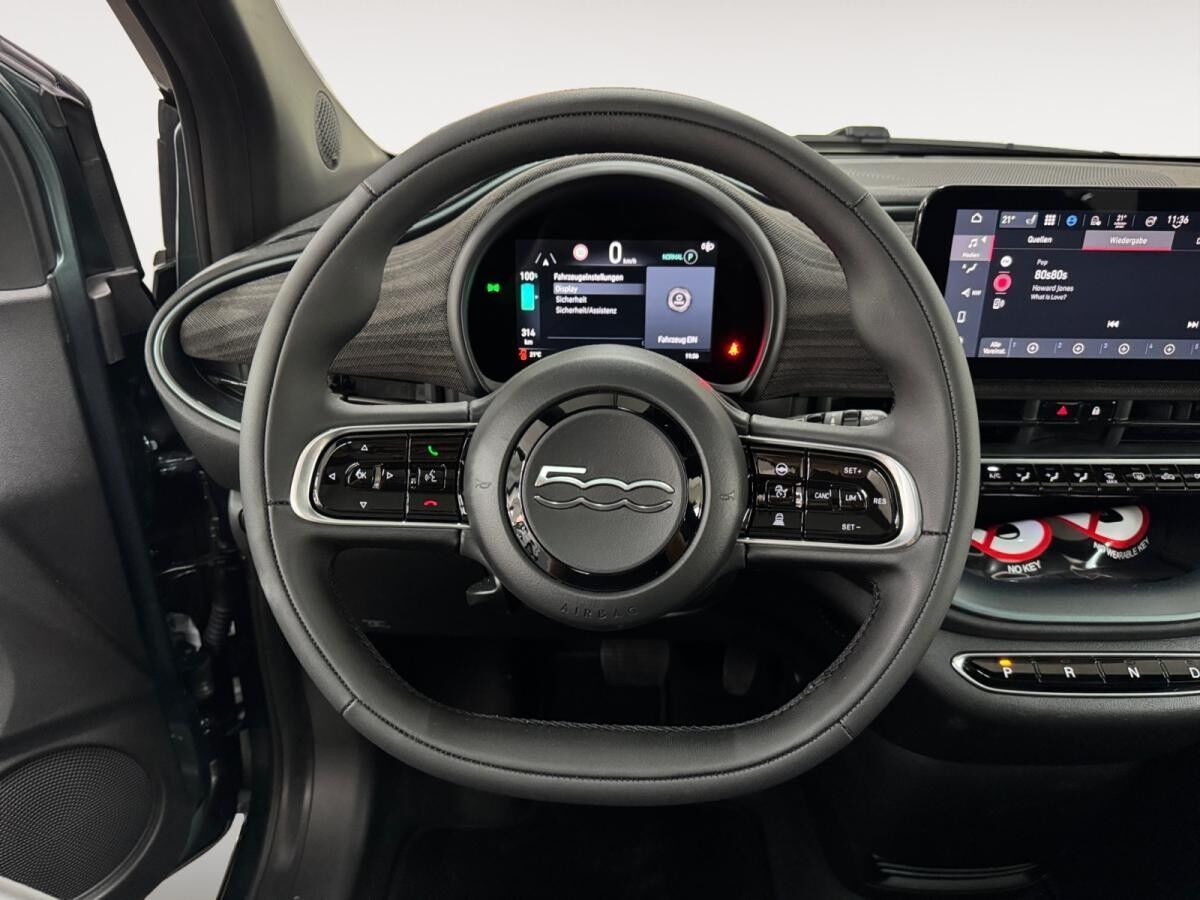 Fiat 500e 🔥Giorgio Armani Collectors Edition🔥 ⚡TOP ANGEBOT🎉