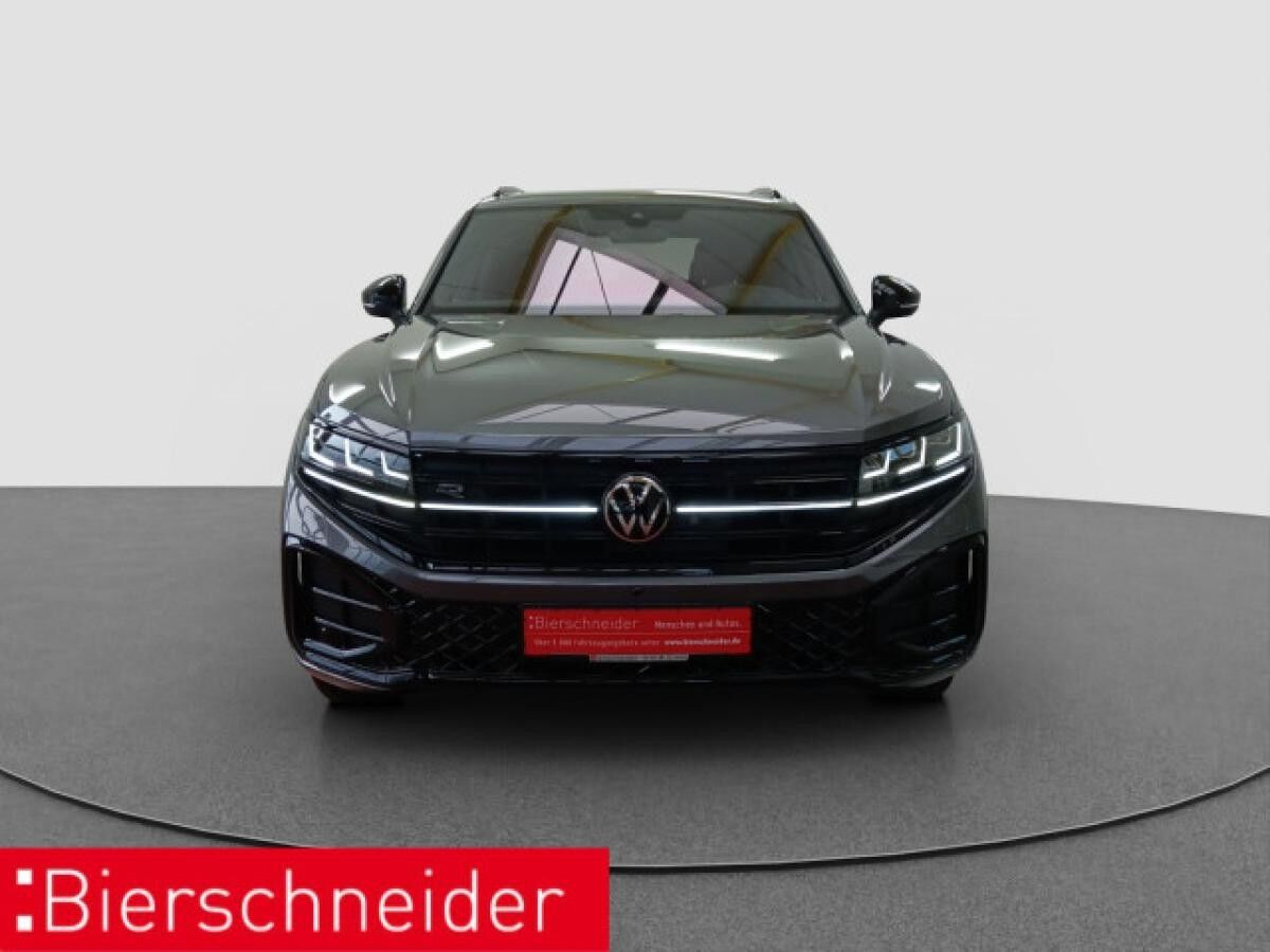 Volkswagen Touareg R-Line 3.0 TDI 4M. *22"/AHK/LUFT/PANO/STHZG/WR*