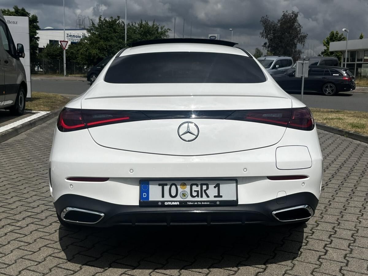 Mercedes-Benz CLE 300 Coupé Hybrid mit AMG+NIGHT+PANO+BURMESTER+AHK+0,5%Versteuerung+2 Jahre Garantie