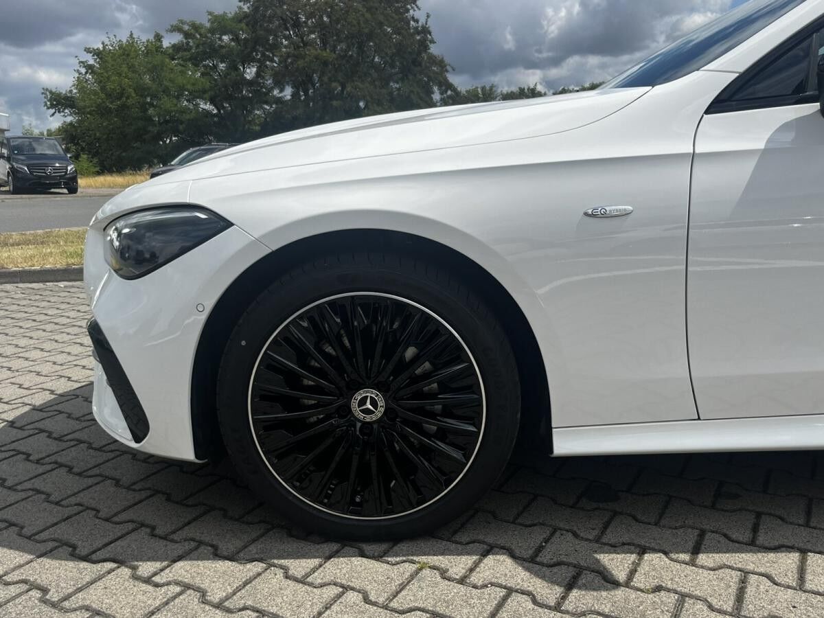 Mercedes-Benz CLE 300 Coupé Hybrid mit AMG+NIGHT+PANO+BURMESTER+AHK+0,5%Versteuerung+2 Jahre Garantie