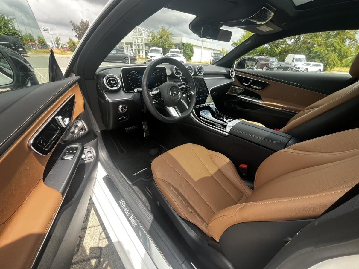 Mercedes-Benz CLE 300 Coupé Hybrid mit AMG+NIGHT+PANO+BURMESTER+AHK+0,5%Versteuerung+2 Jahre Garantie