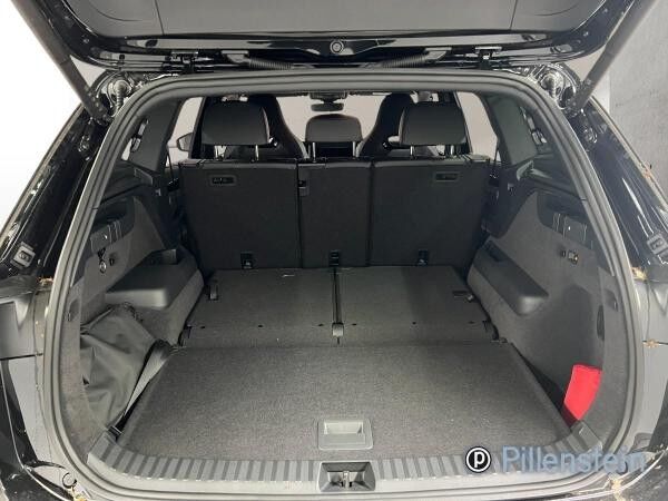 Volkswagen Tayron TDI DSG R-LINE/BLACK AHK+H&K+MAX+AREA+HUD