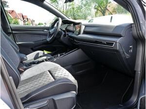 Volkswagen Golf Variant R-Line 2,0 l TDI