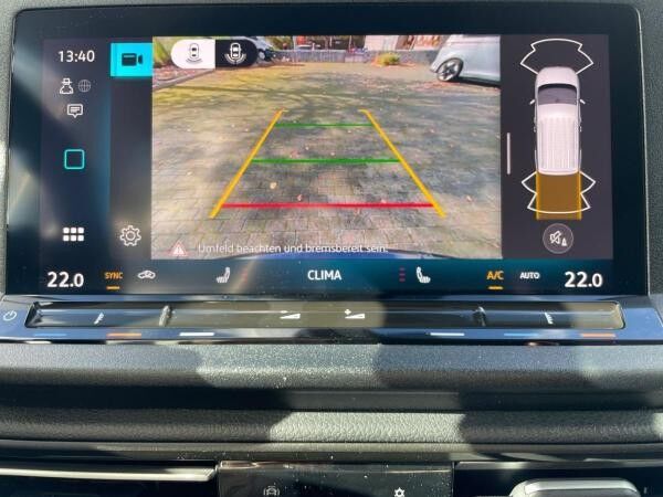 Volkswagen Caddy Life 1.5 TSI DSG App-Connect Kamera PDC Climatronic