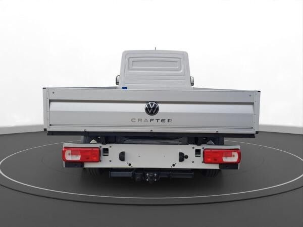 Volkswagen Crafter 35 Pritschenwagen Einzelkabine Motor: 2,0 l Getriebe: Heckantrieb 6-Gang-Schaltgetriebe Radstand: 44