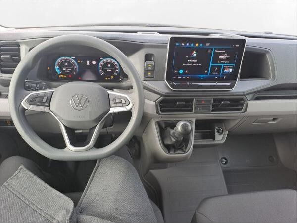 Volkswagen Crafter 35 Pritschenwagen Einzelkabine Motor: 2,0 l Getriebe: Heckantrieb 6-Gang-Schaltgetriebe Radstand: 44