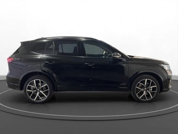 Volkswagen Tiguan R-Line 1,5 eHybrid Infotainment LM"20 AHK