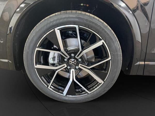 Volkswagen Tiguan R-Line 1,5 eHybrid Infotainment LM"20 AHK
