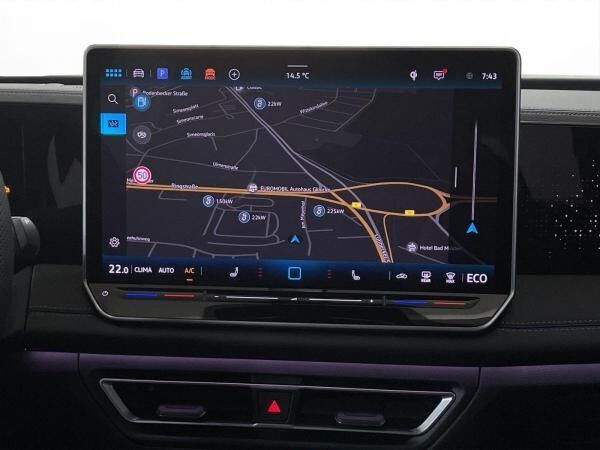 Volkswagen Tiguan R-Line 1,5 eHybrid Infotainment LM"20 AHK
