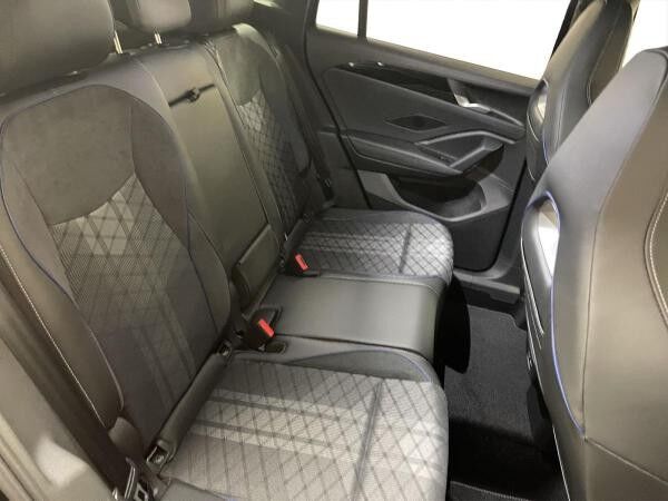Volkswagen Tiguan R-Line 1,5 eHybrid Infotainment LM"20 AHK