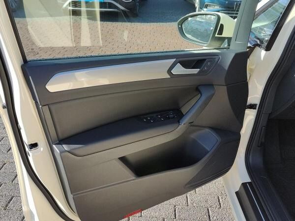 Volkswagen Touran Taxi Trendline 2,0 TDI 7-Gang-Doppelkupplungsgetriebe DSG
