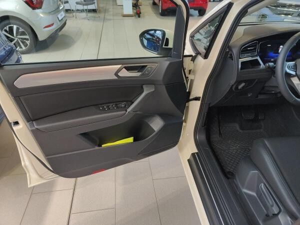 Volkswagen Touran Taxi "Trendline" 2,0 l TDI