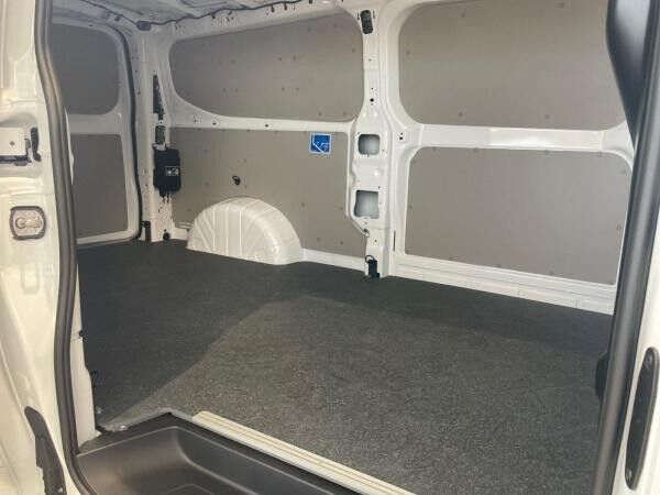 Volkswagen Transporter T7 Kasten 2.0 TDI LR AHK KLIMA PDC LED