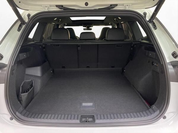 Volkswagen Tayron R-Line 2,0 TDI 4Motion STH H&K AHK Pano