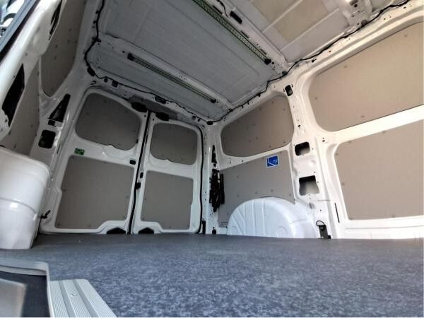Volkswagen Transporter Kasten Edition 2,0 l TDI 6-Gang-Schalter