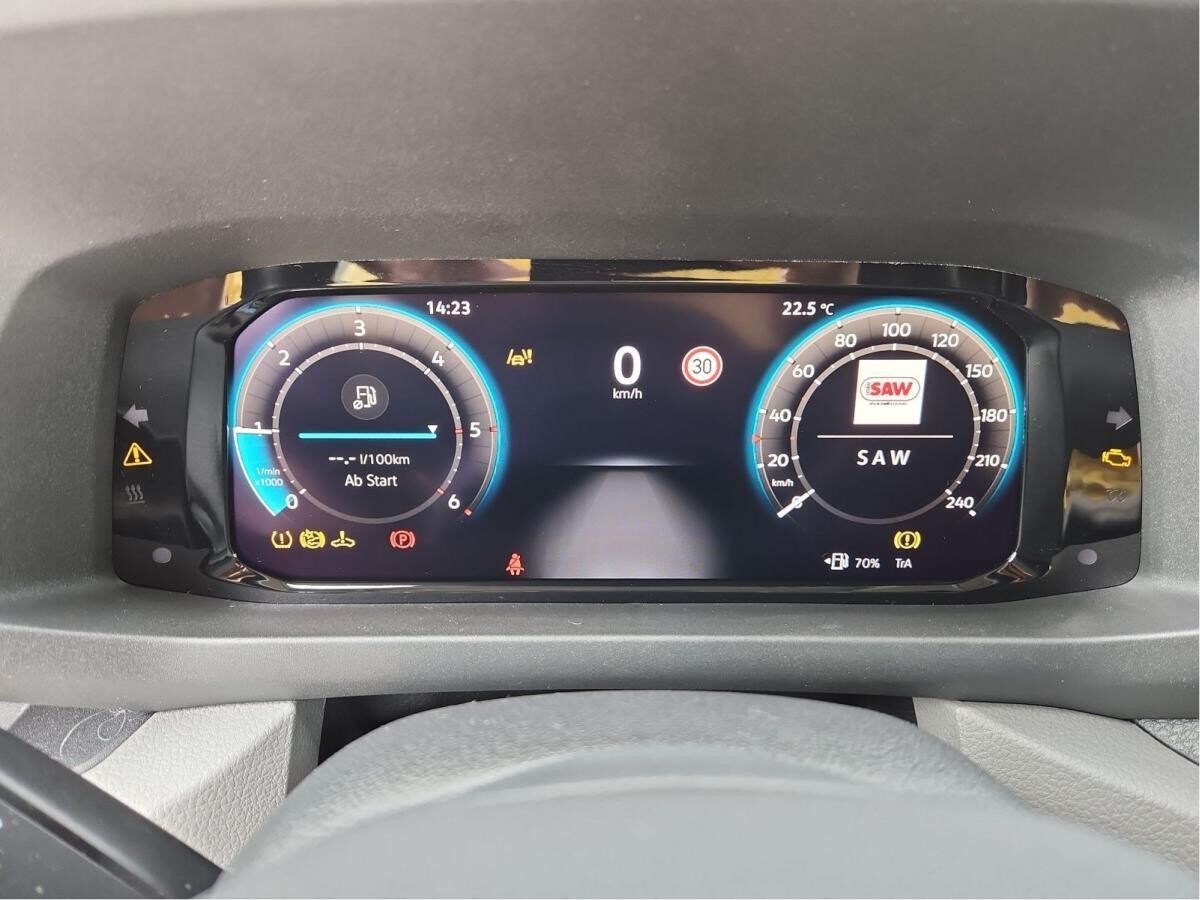 Volkswagen Crafter 35 Pritschenwagen Doppelkabine AHK