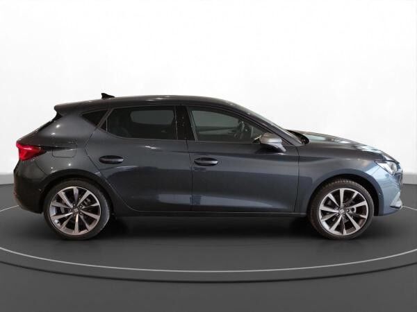 Seat Leon 1.5 eTSI DSG FR Beats Kessy Smart Ambient Light