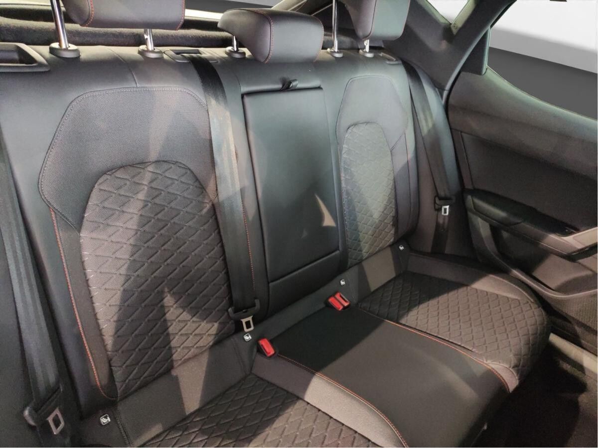 Seat Leon 1.5 eTSI DSG FR Beats EPH Kessy Winter Paket