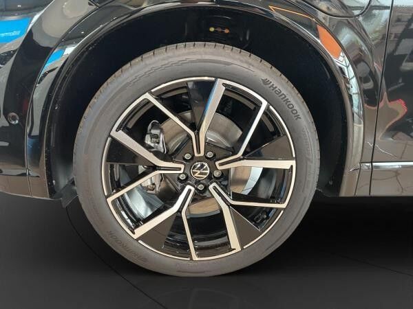 Volkswagen Tiguan R-Line 1,5 eHybrid Infotainment LM"20 AHK