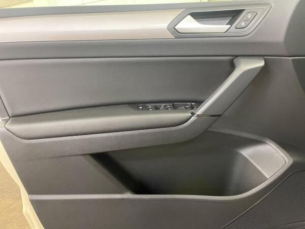 Volkswagen Touran Taxi 2,0 TDI Lagerwagen 3.Sitzreihe DSG