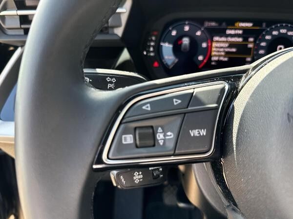 Audi A3 Sportback Advanced 30 TDI GRA CARPLAY LED PDC **SOFORT VERFÜGBAR!!**