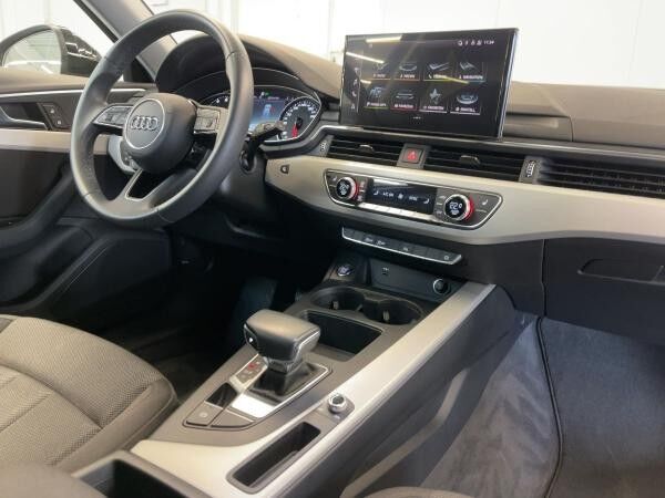 Audi A4 Avant 35 TFSI Advanced AHK LED Kamera Navi