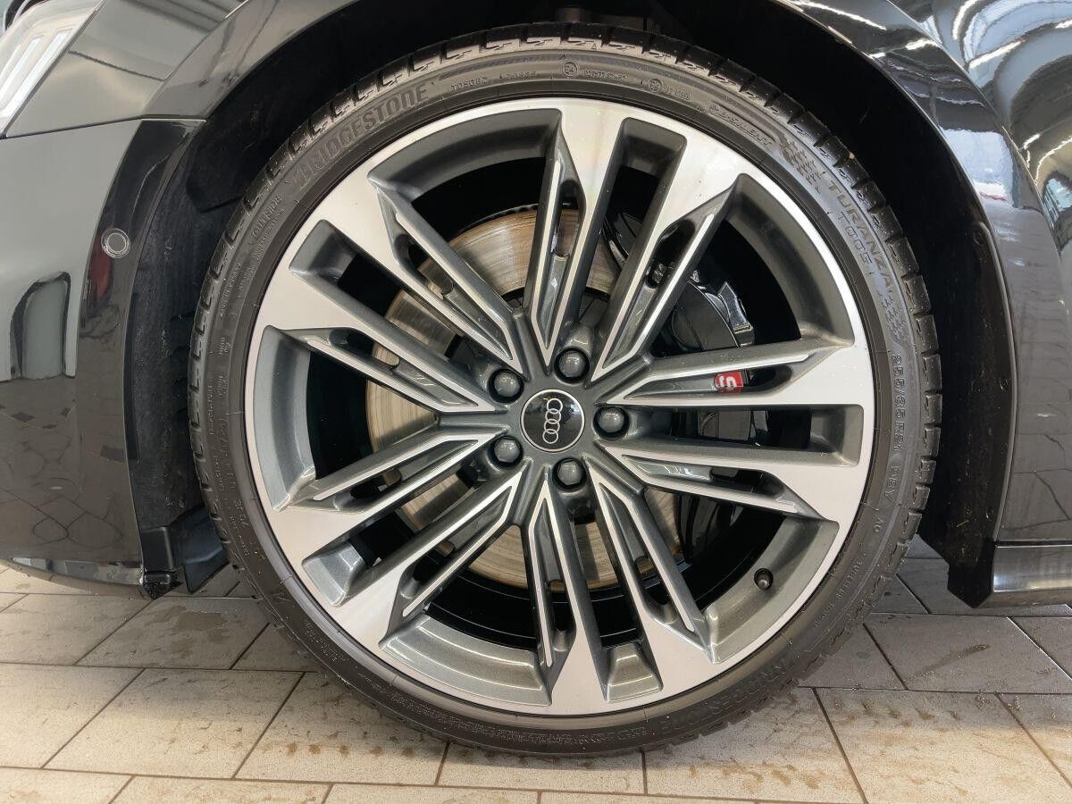 Audi S6 Avant 55 TDI qu. HD Matrix Pano AHK B&O Kamera