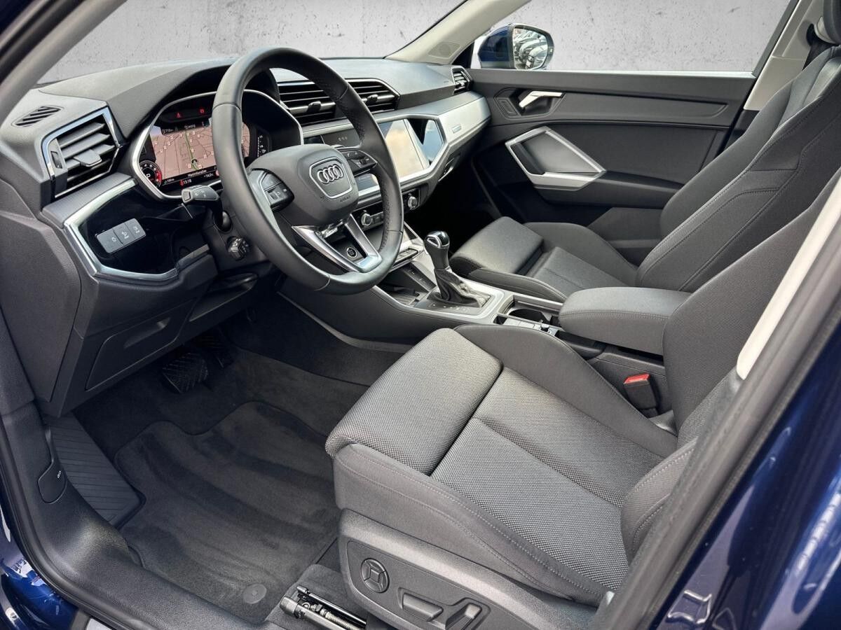 Audi Q3 Sportback 35 TFSI S line *Matrix*AHK*Navi*