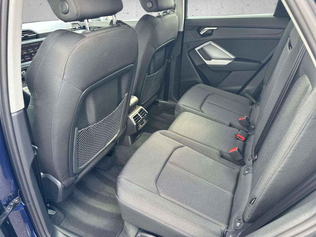 Audi Q3 Sportback 35 TFSI S line *Matrix*AHK*Navi*