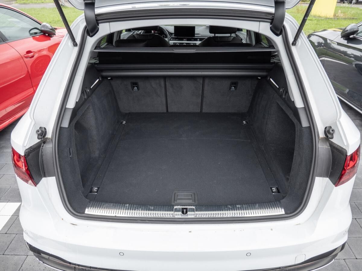 Audi A4 Avant 35 2.0 TFSI S line S tronic AHK ACC Navi