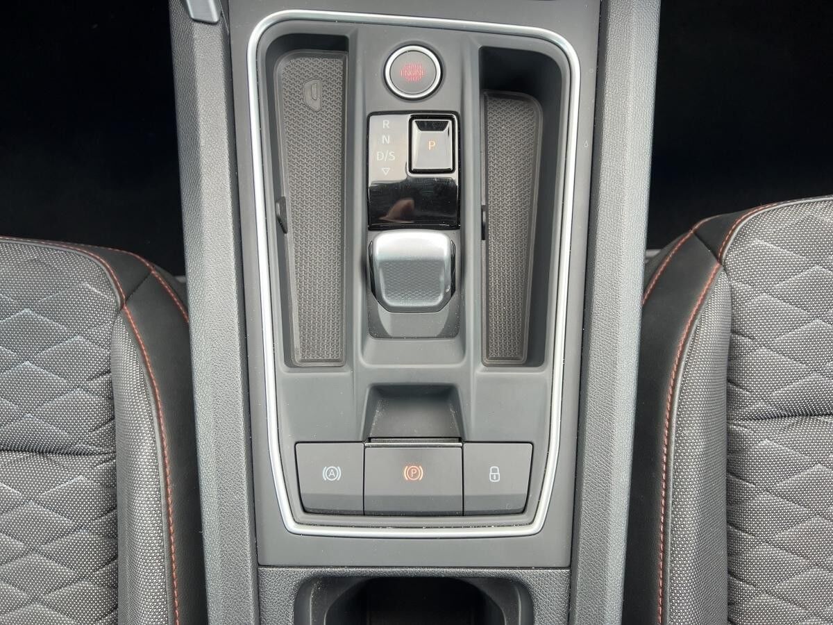 Seat Leon 1.5 eTSI FR OPF Automatik Rückfahrkamera PD Seat Leon 1.5 eTSI FR OPF Automatik Rückfahrkamera PD