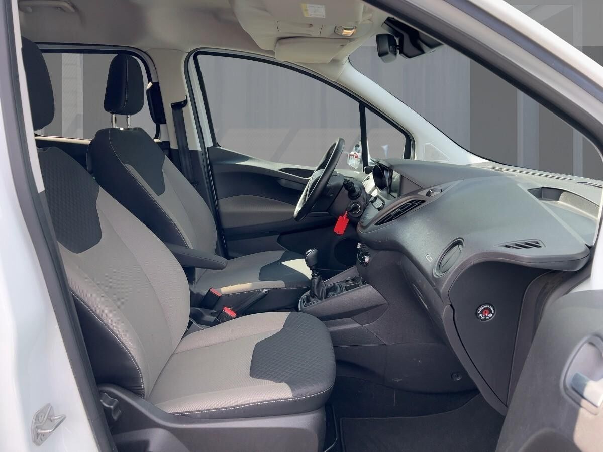 Ford Tourneo Courier 1.5 TDCi Trend Ford Tourneo Courier 1.5 TDCi Trend