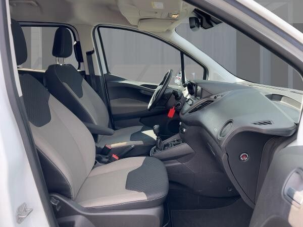 Ford Tourneo Courier Navi Klima PDC Allwetter