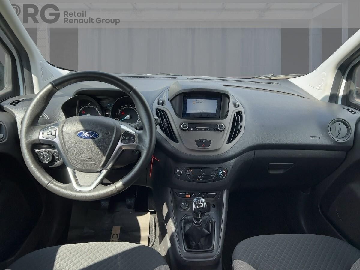 Ford Tourneo Courier 1.5 TDCi Trend Ford Tourneo Courier 1.5 TDCi Trend