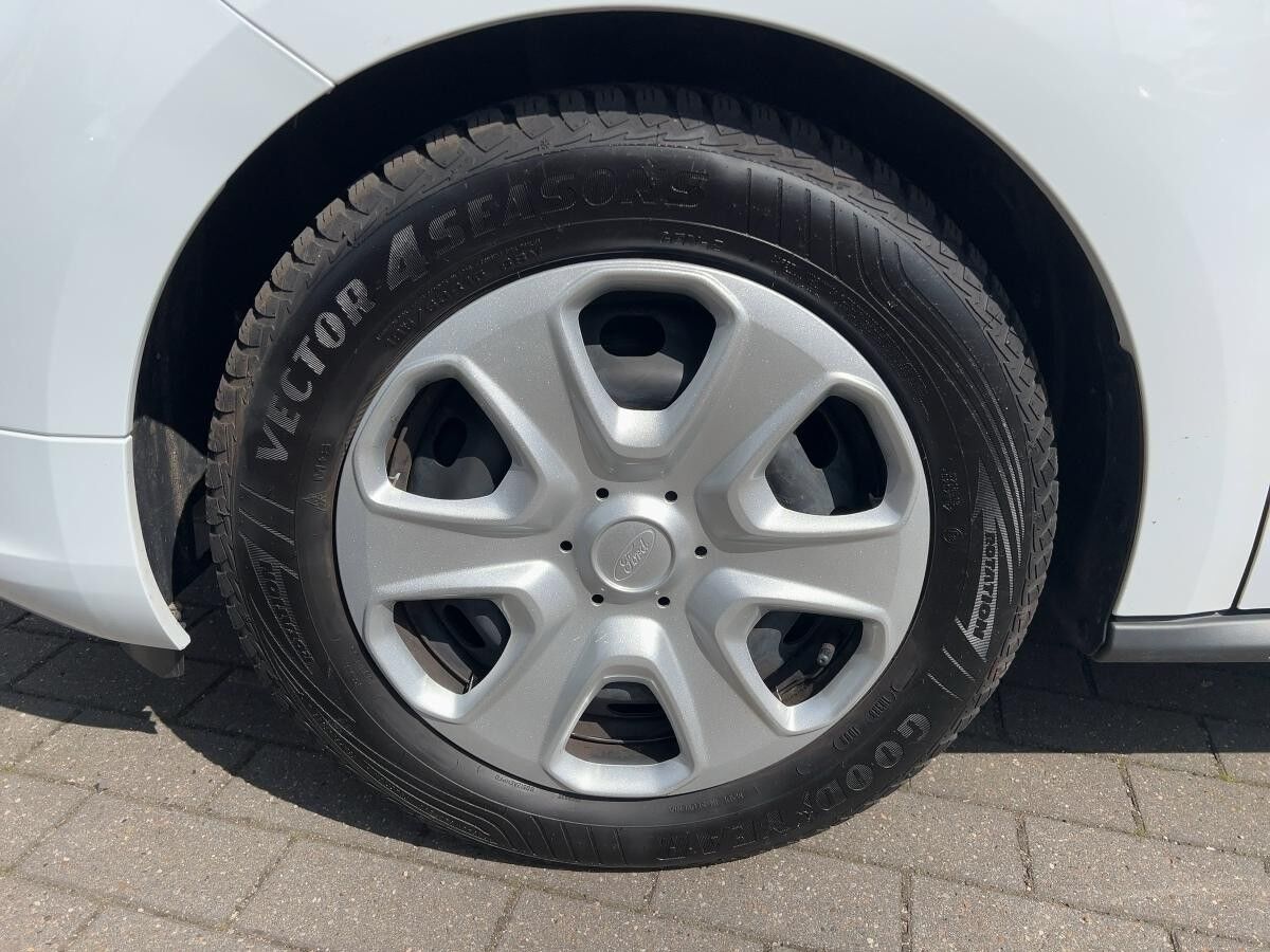 Ford Tourneo Courier 1.5 TDCi Trend Ford Tourneo Courier 1.5 TDCi Trend