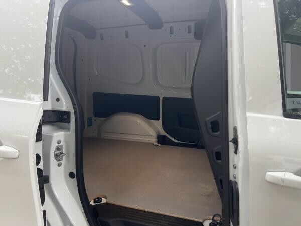 Nissan Townstar 2,0t DIG-T 130 L1 2,0t N-Connecta Kamer
