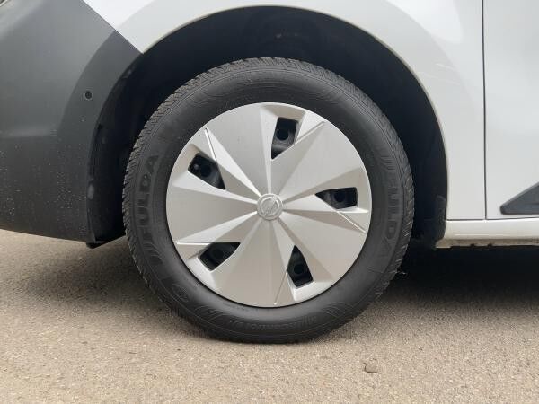 Nissan Townstar 2,0t DIG-T 130 L1 2,0t N-Connecta Kamer