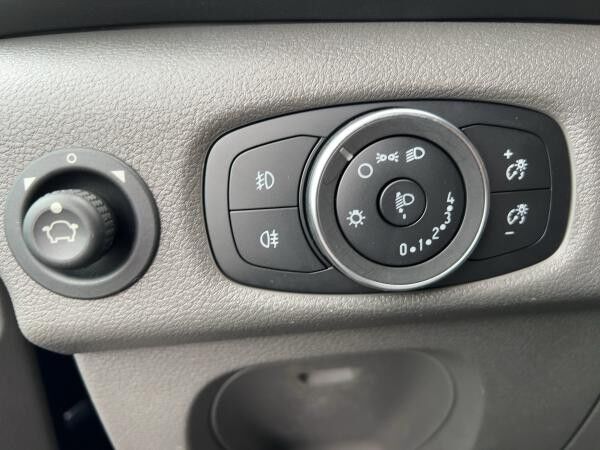 Ford Transit FT 310 L3 Klima PDC Apple CarPlay