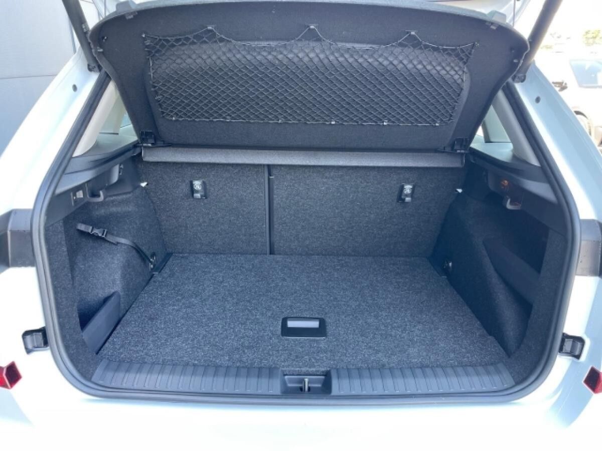 Skoda Kamiq Tour 1.0 TSI DSG Matrix,Kamera,AHK,ACC