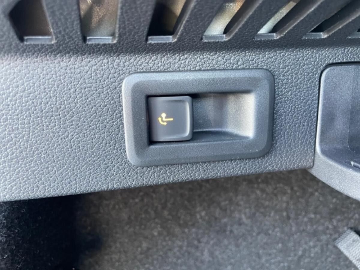 Skoda Kamiq Tour 1.0 TSI DSG Matrix,Kamera,AHK,ACC