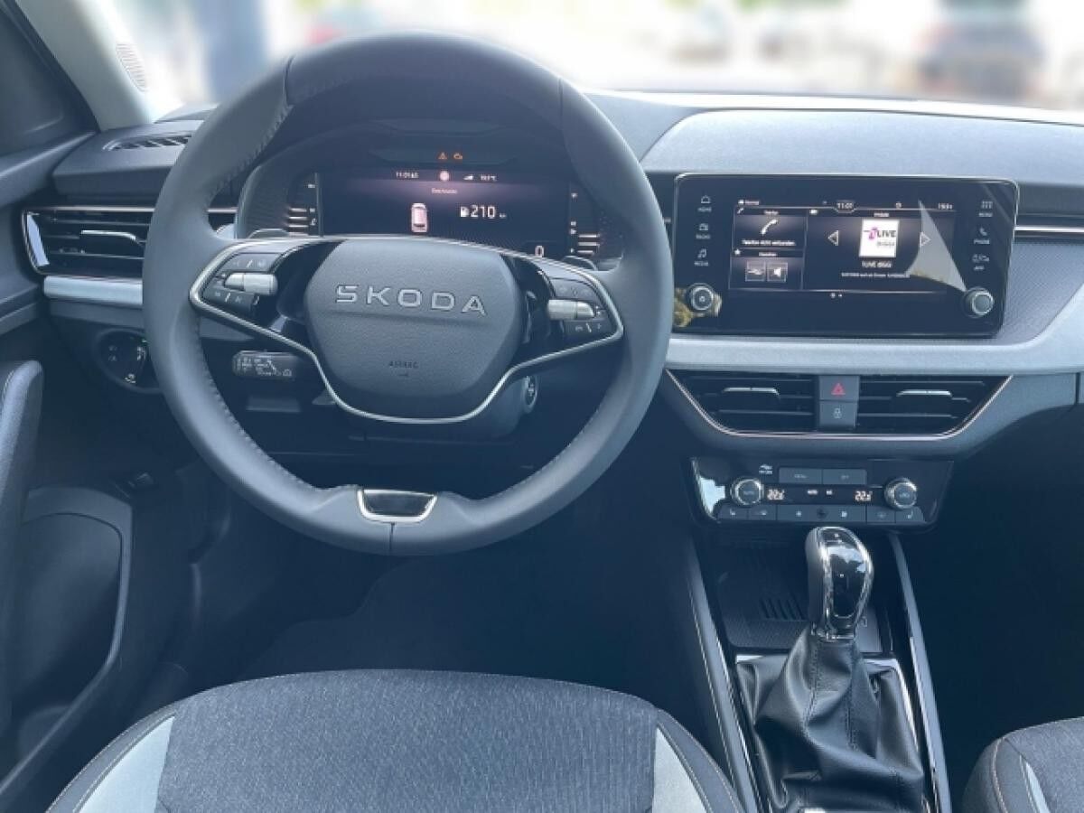 Skoda Kamiq Tour 1.0 TSI DSG Matrix,Kamera,AHK,ACC