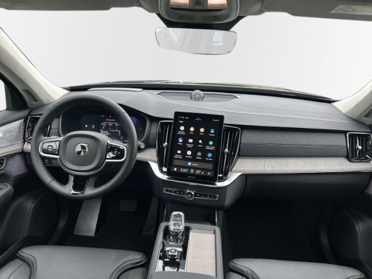 Volvo XC90 Recharge T8 AWD Ultra Bright 7-Sitzer *Lager Aktion*