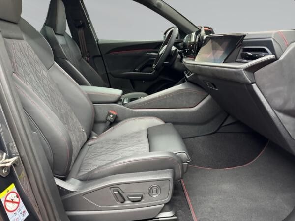 Audi Q5 TDI S line qu S tro 360°+AHK+HuD+Matrix+Pano