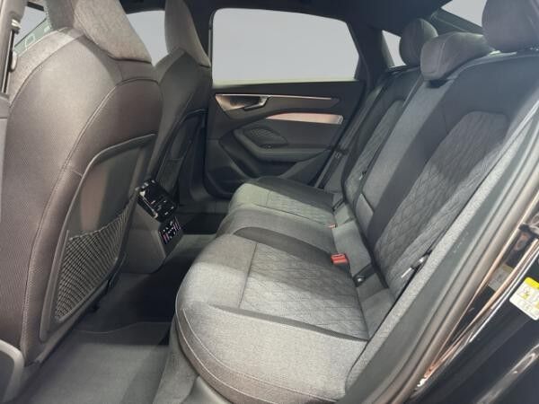 Audi A6 Limousine TDI S line qu S tro 360°+HuD+Pano