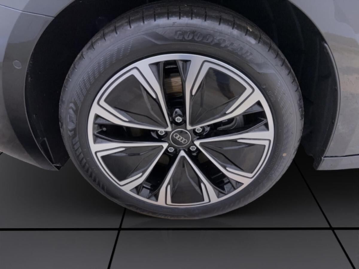 Audi A5 Limousine TDI AHK NAVI LED+ KAMERA PDC