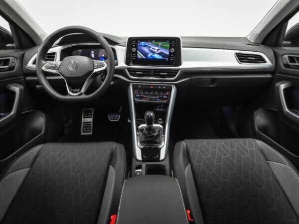 Volkswagen T-Roc GOAL 1.5 TSI DSG ACC Ganzjahresreifen