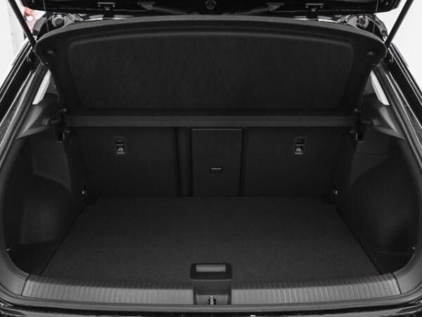 Volkswagen T-Roc GOAL 1.5 TSI DSG ACC Ganzjahresreifen