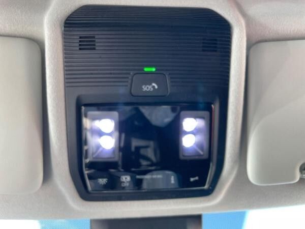 Volkswagen Caddy Cargo 2.0 TDI Holzboden Klima SHZ PDC H.fenster